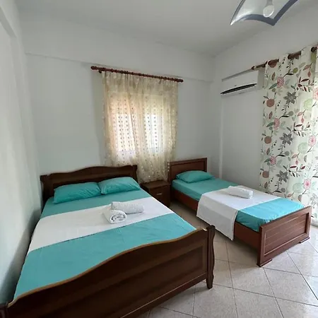منزل للإقامة Agalliu House